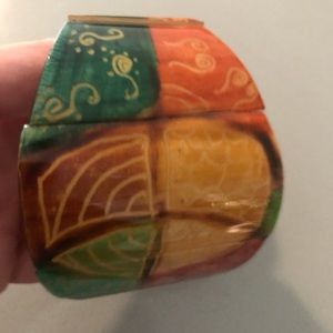 Wooden adjustable bracelet